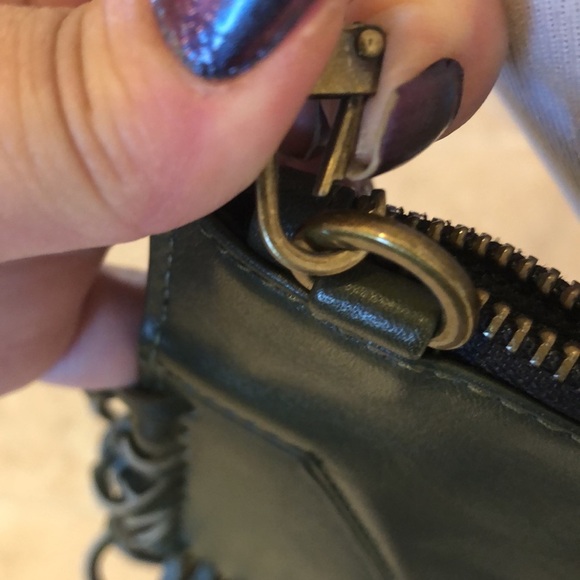 Emmaline Kuo green leather crossbody/clutch - Picture 10 of 16